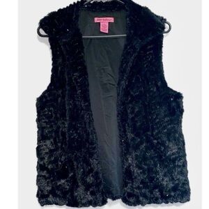 Betsey Johnson Black Faux Fur Vest